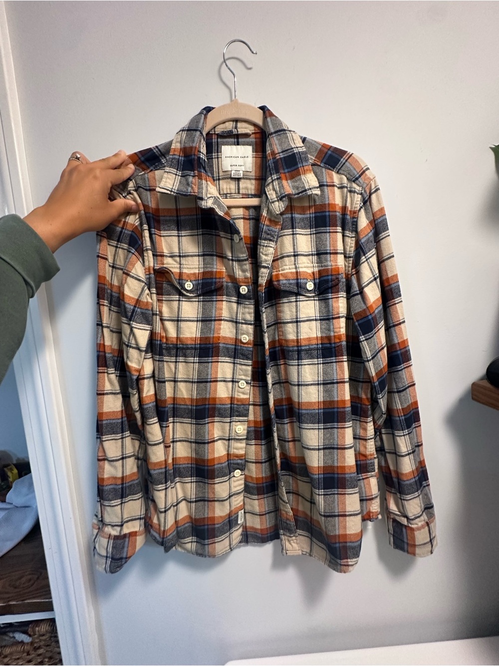 American Eagle Outfitters Plaid Flannel Shirt Jacket - Cream, Navy & Rust